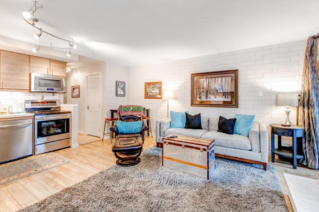 Park Ave Condos # 273 파크 시티 외부 사진