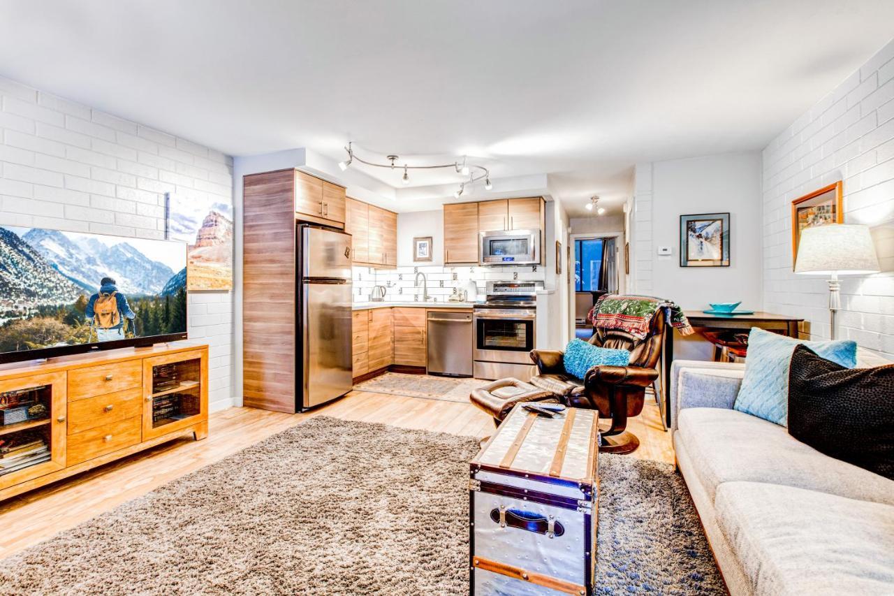 Park Ave Condos # 273 파크 시티 외부 사진