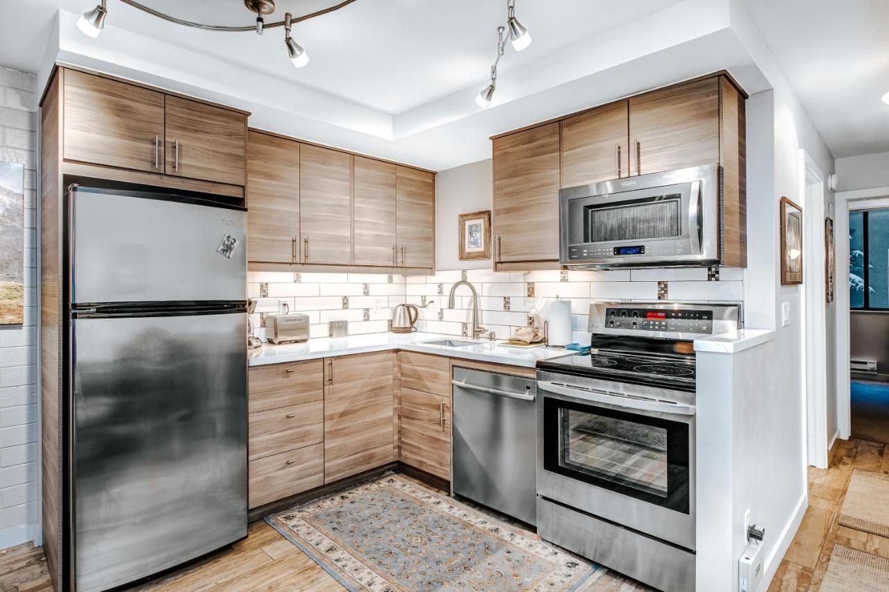 Park Ave Condos # 273 파크 시티 외부 사진